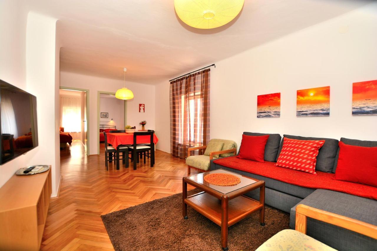 Spacious Piran Central Apartment For 5 Pax Bg Eksteriør billede